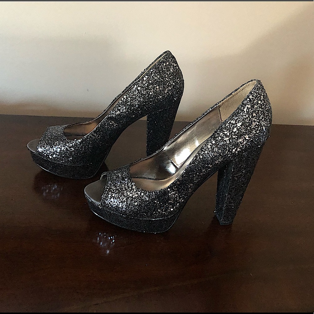 Steve Madden Metallic glitter heels